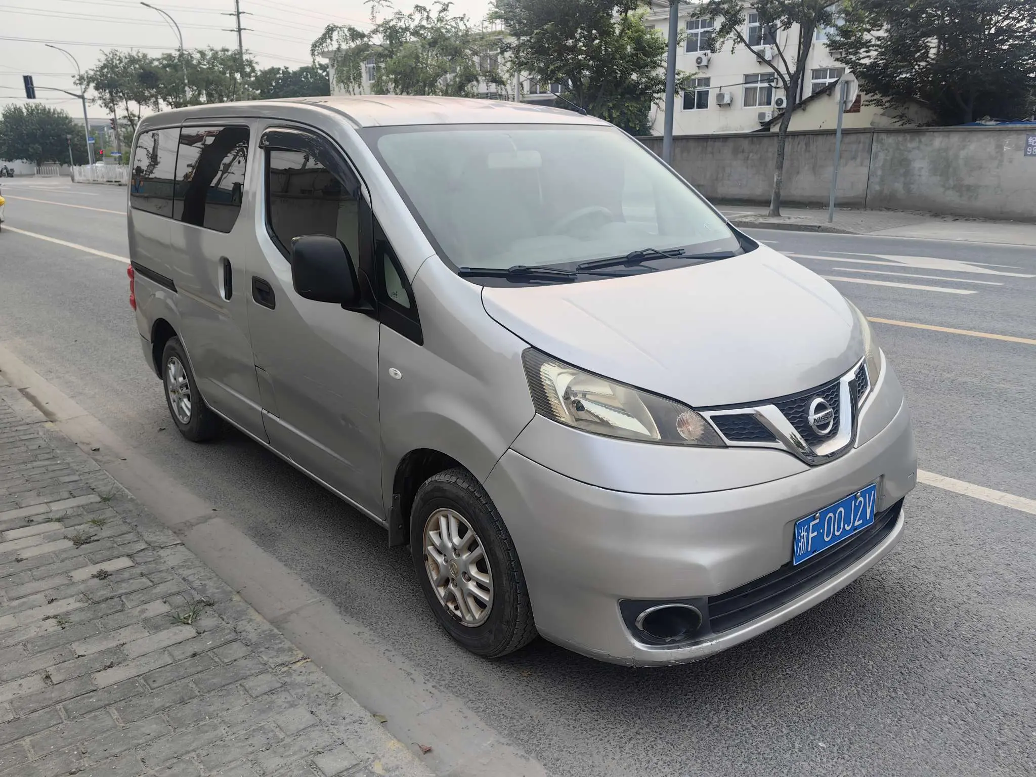 Nissan NV200