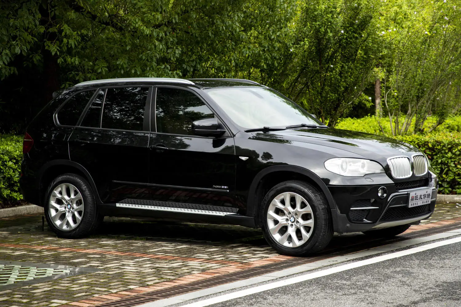 BMW X5 (imported)