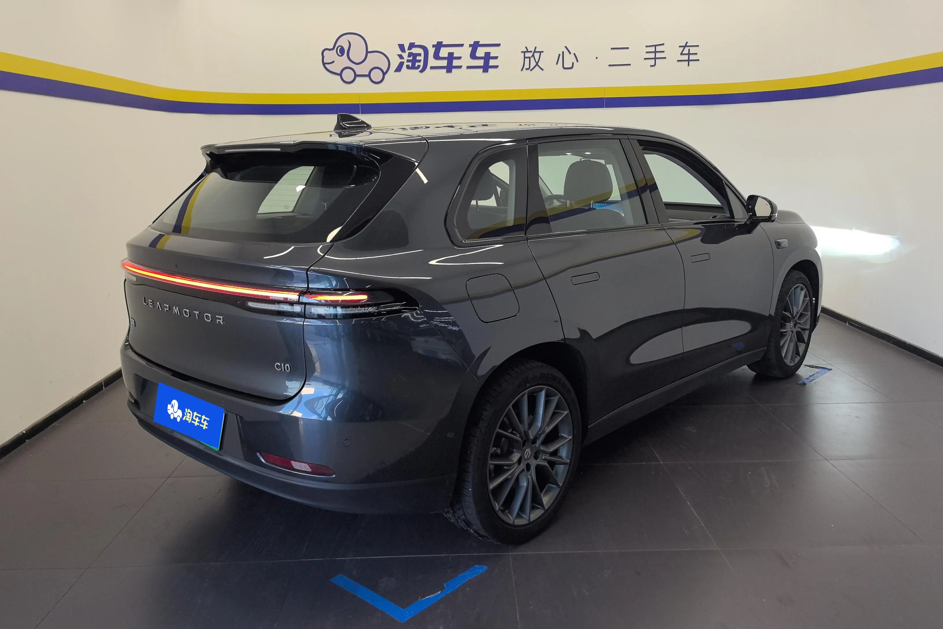 Leapmotor Zero running C10