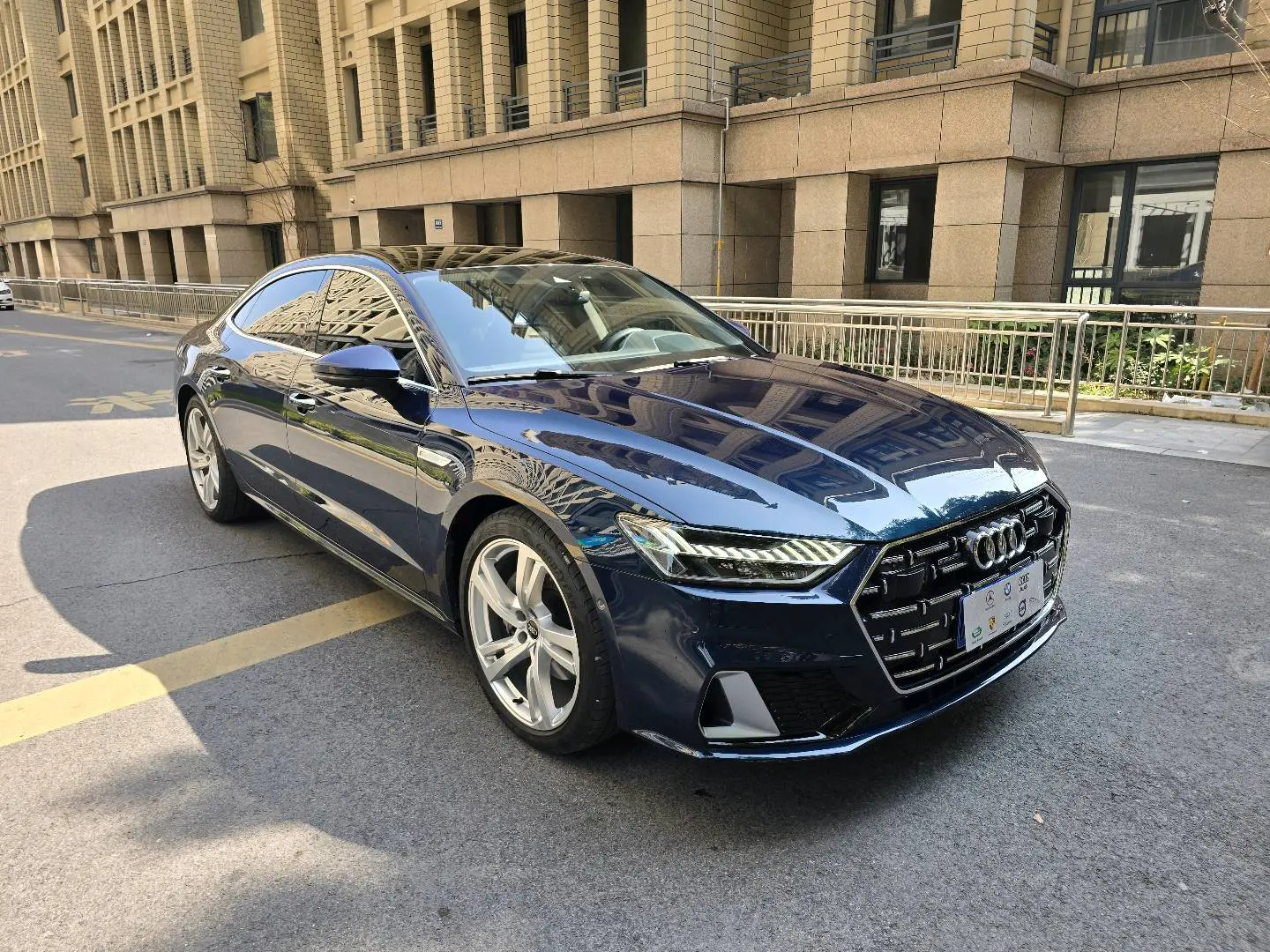 Audi A7L