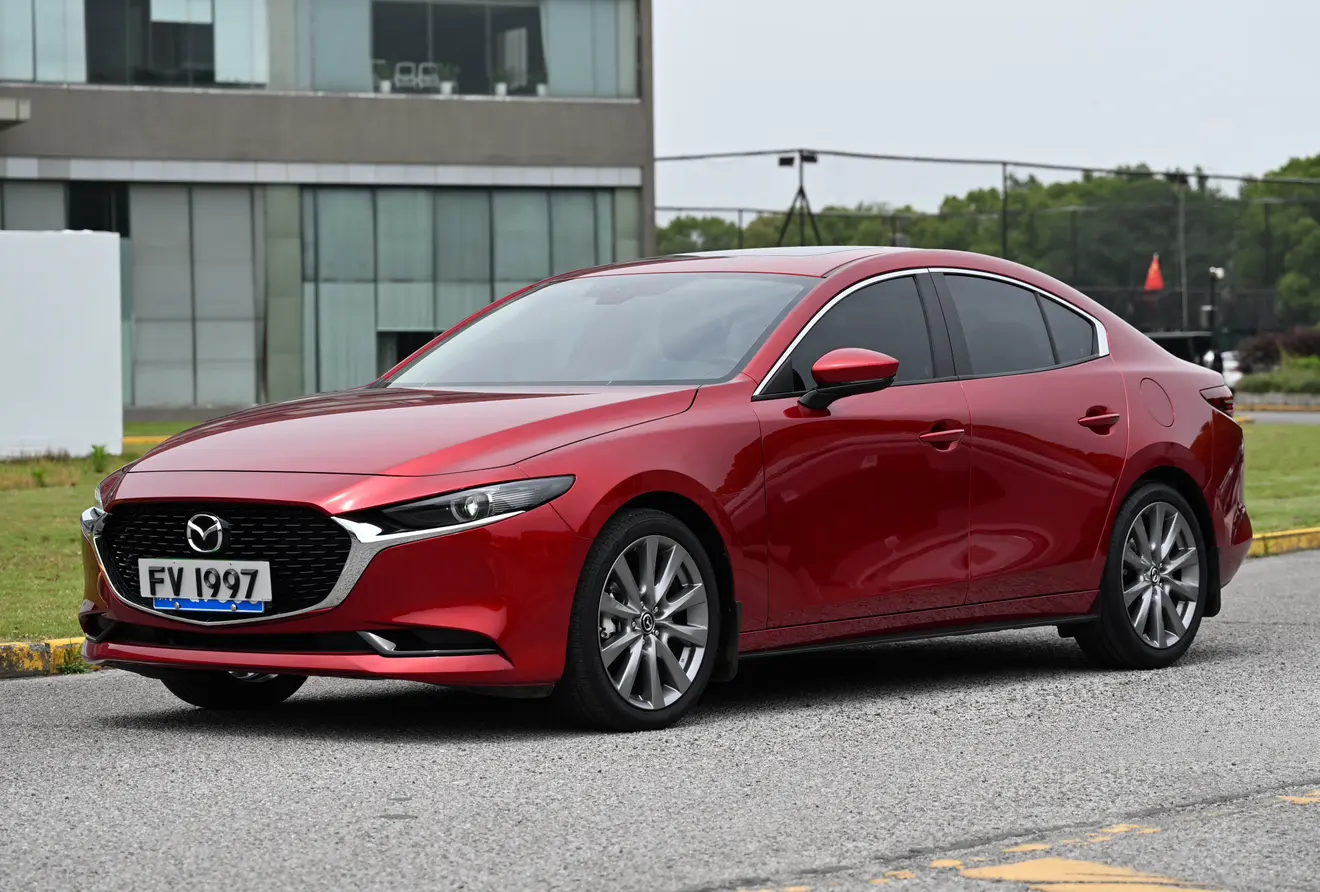 Mazda Mazda3  из Китая