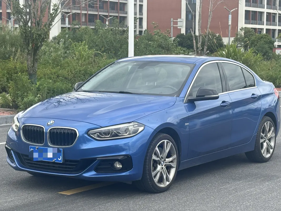 BMW 1 Series  из Китая
