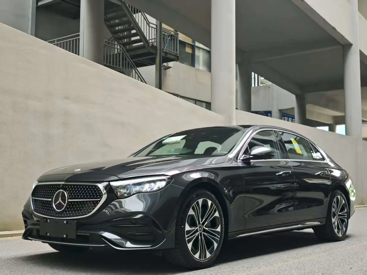 Mercedes-Benz E-Class PHEV