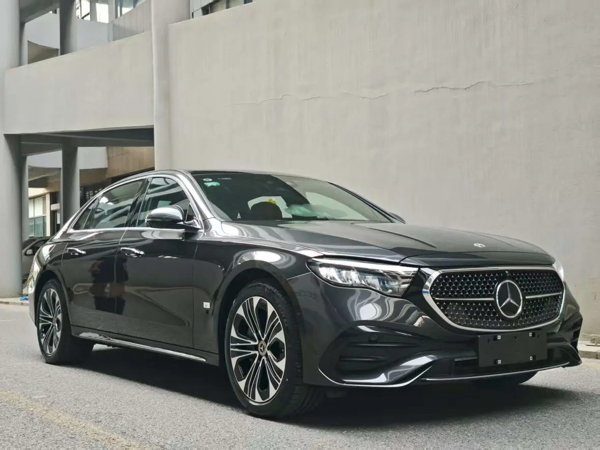 Mercedes-Benz E-Class PHEV