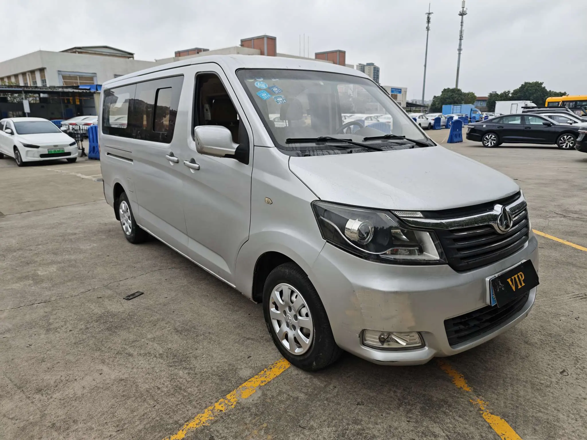 Changan Kaicene Ruixing M90