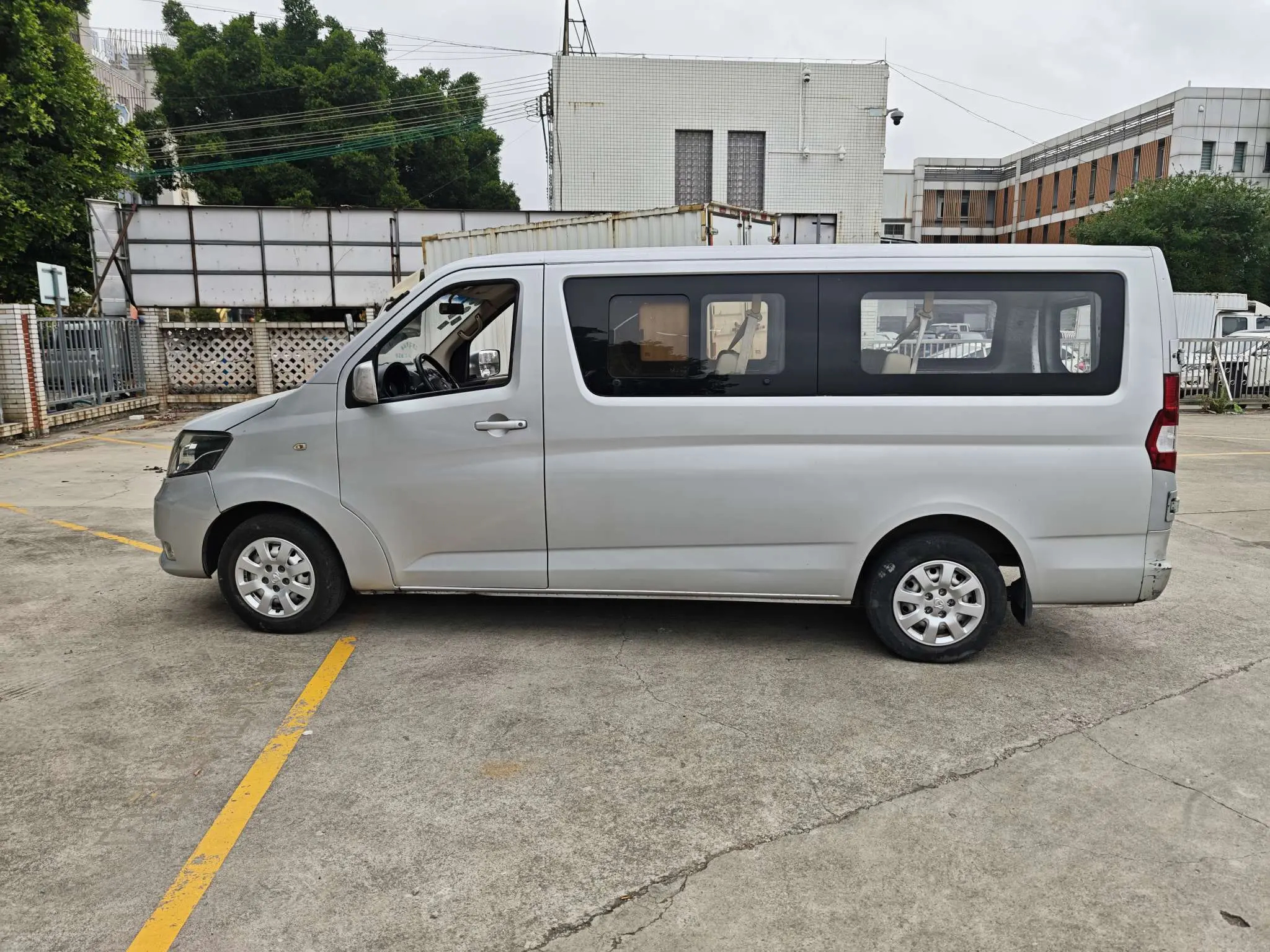 Changan Kaicene Ruixing M90