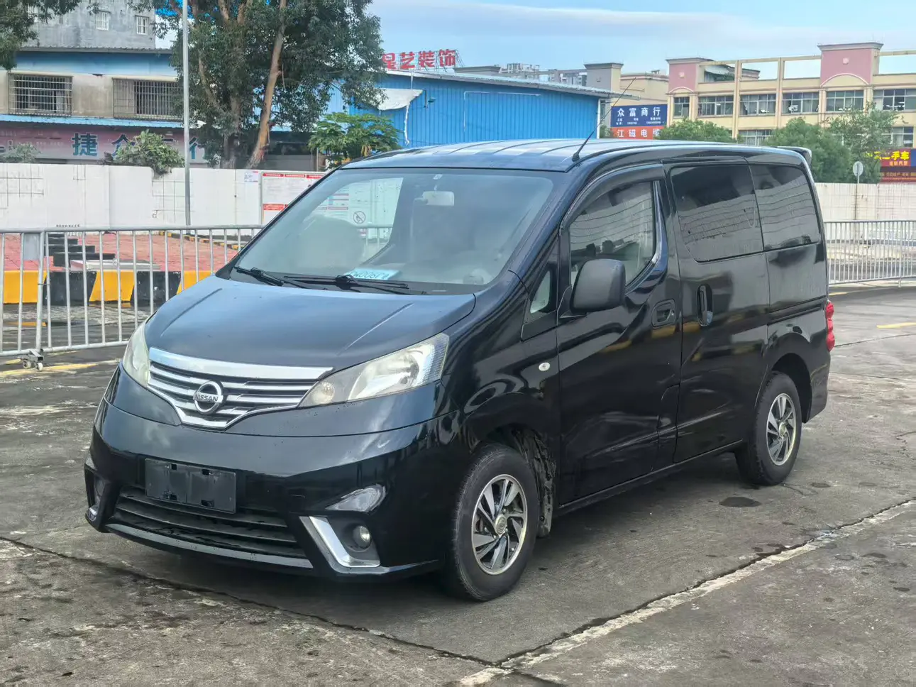 Nissan NV200