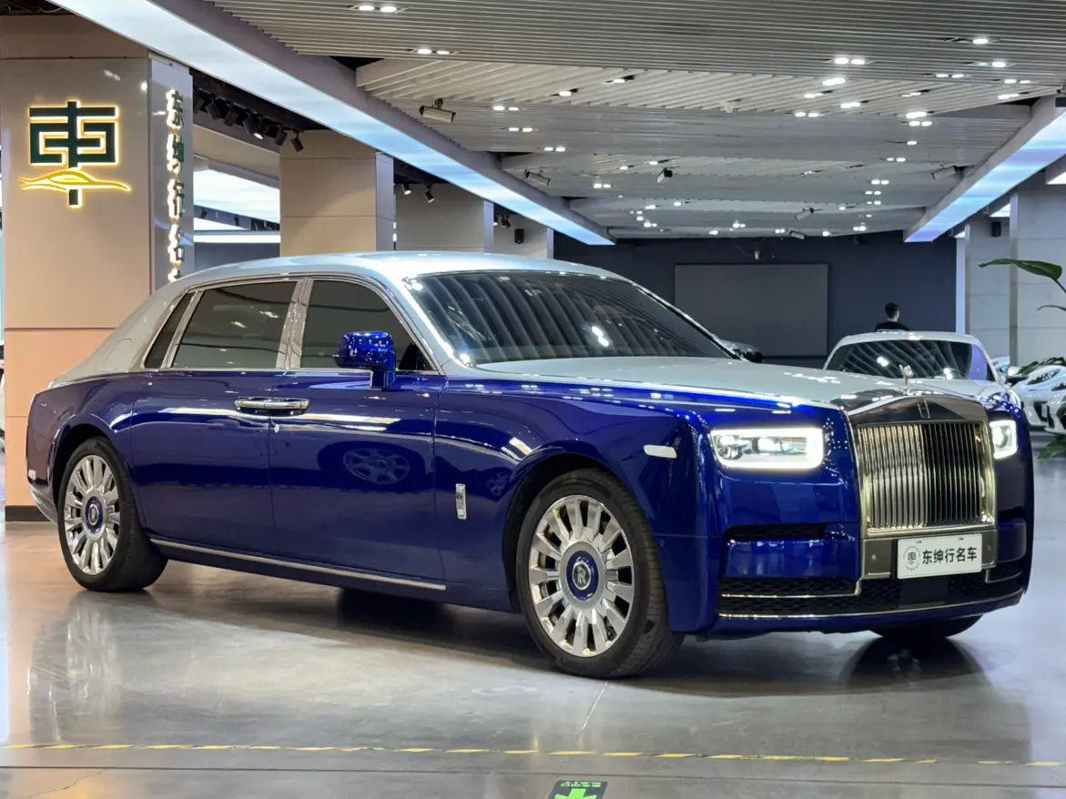 Rolls Royce Phantom