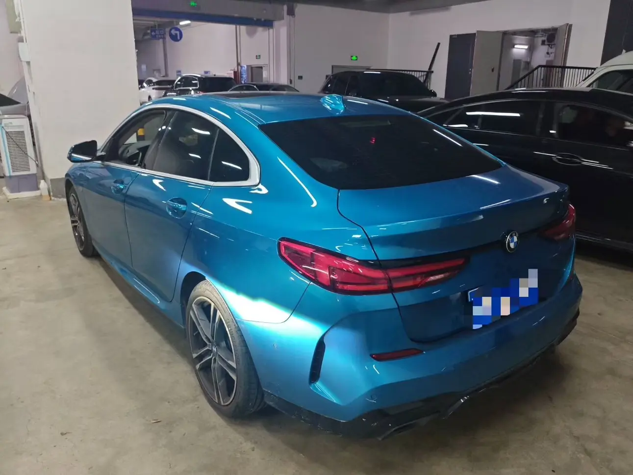 BMW 2 Series (Imported)  из Китая