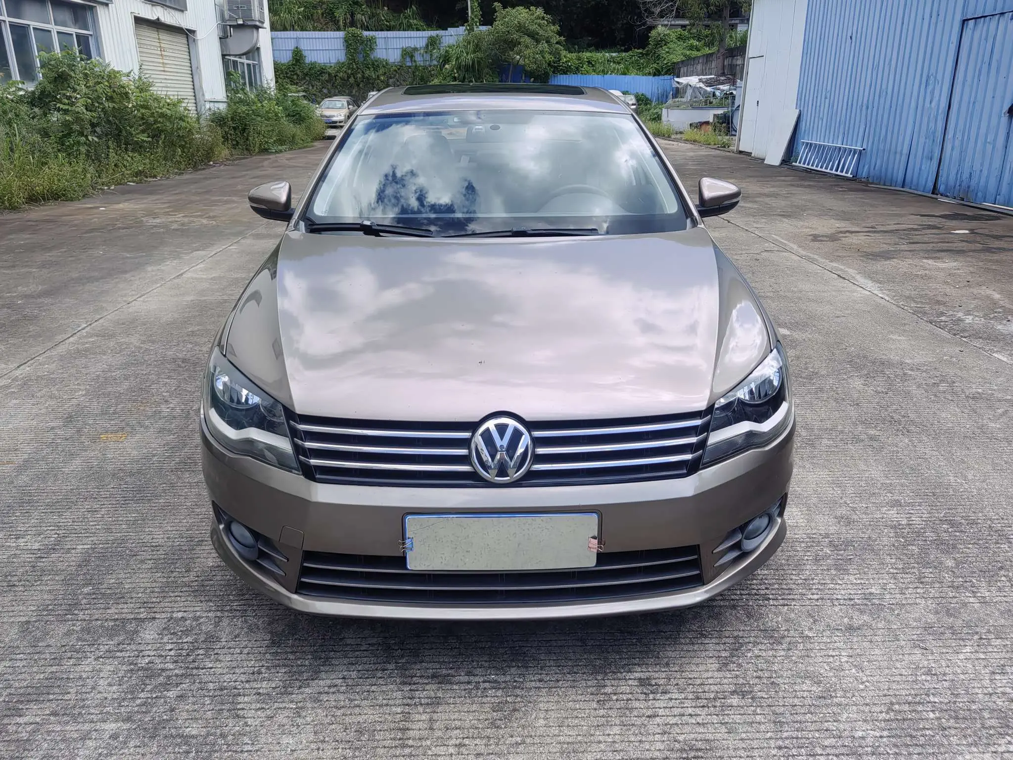 Volkswagen Bora  из Китая