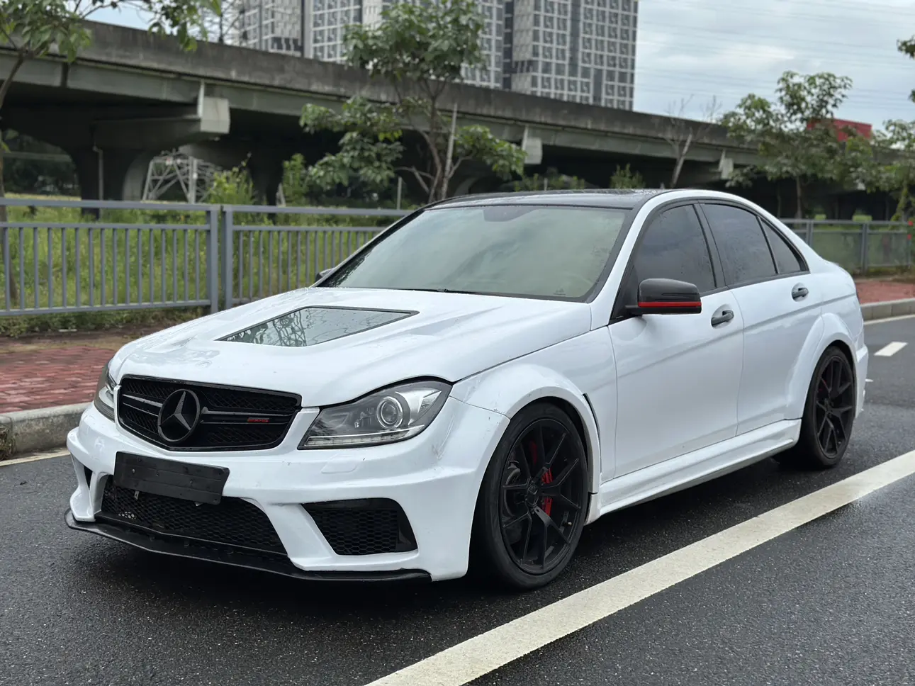 Mercedes-Benz C-Class AMG  из Китая