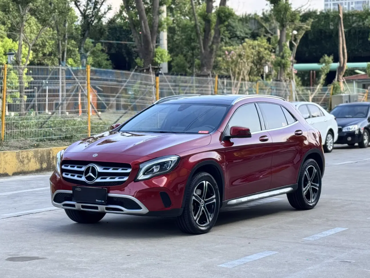 Mercedes-Benz GLA  из Китая