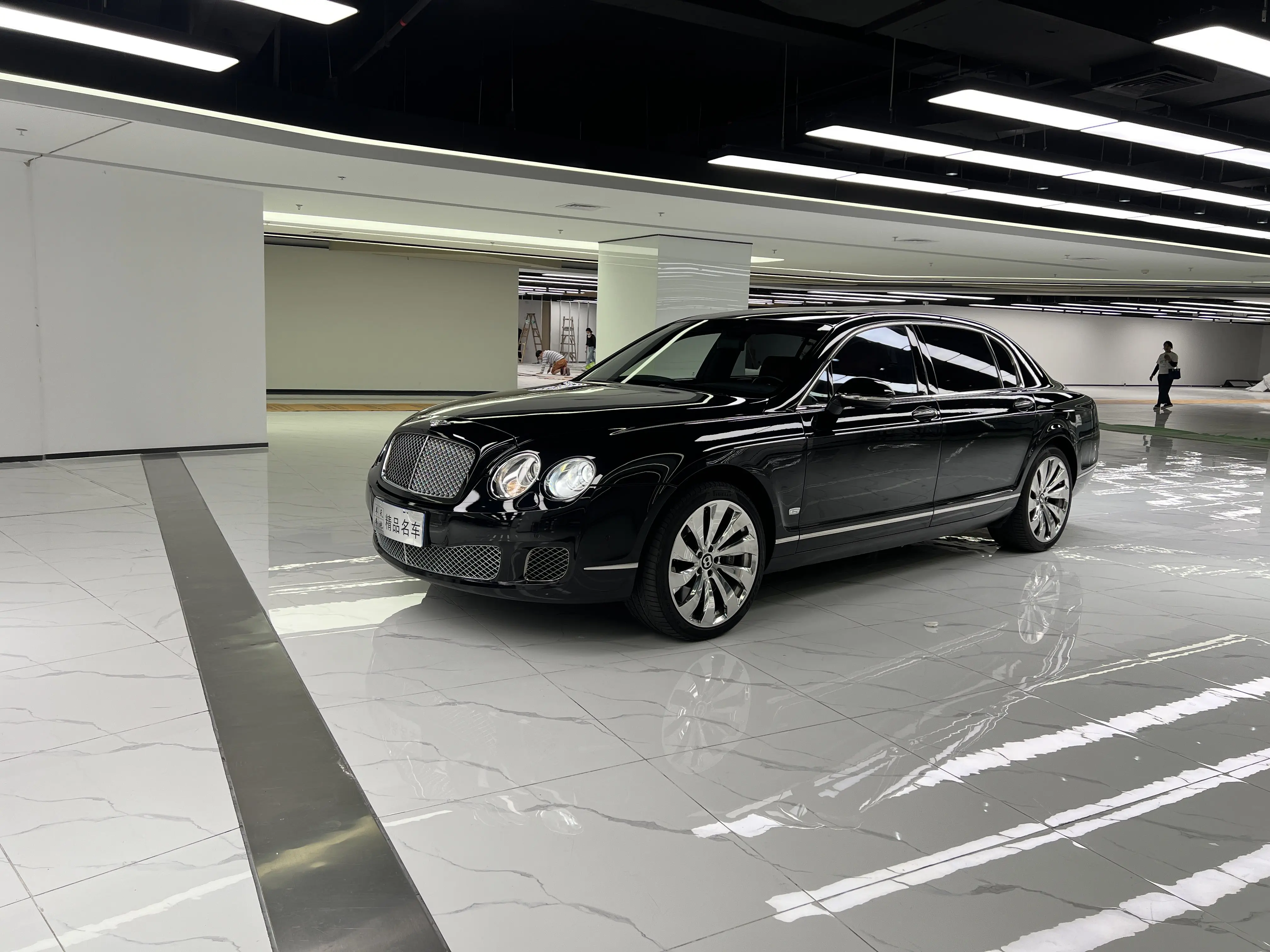 Bentley Galloping  из Китая