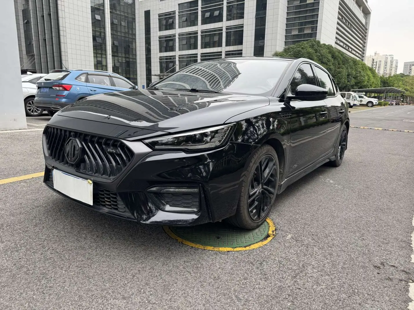 MG 6  из Китая