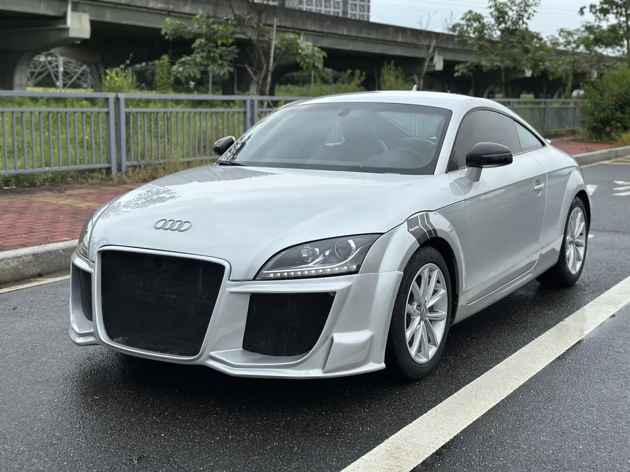 Audi TT  из Китая