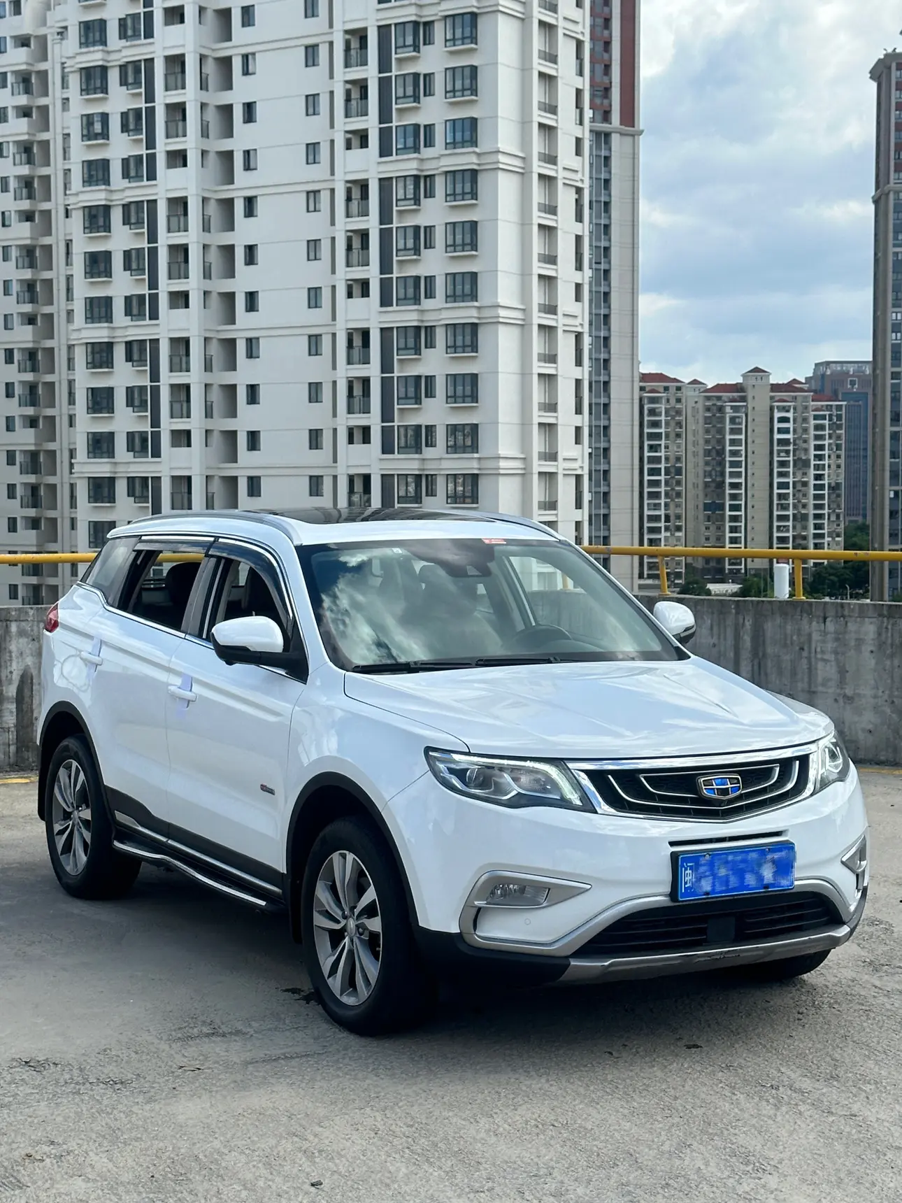 Geely Atlas (Boyue)  из Китая