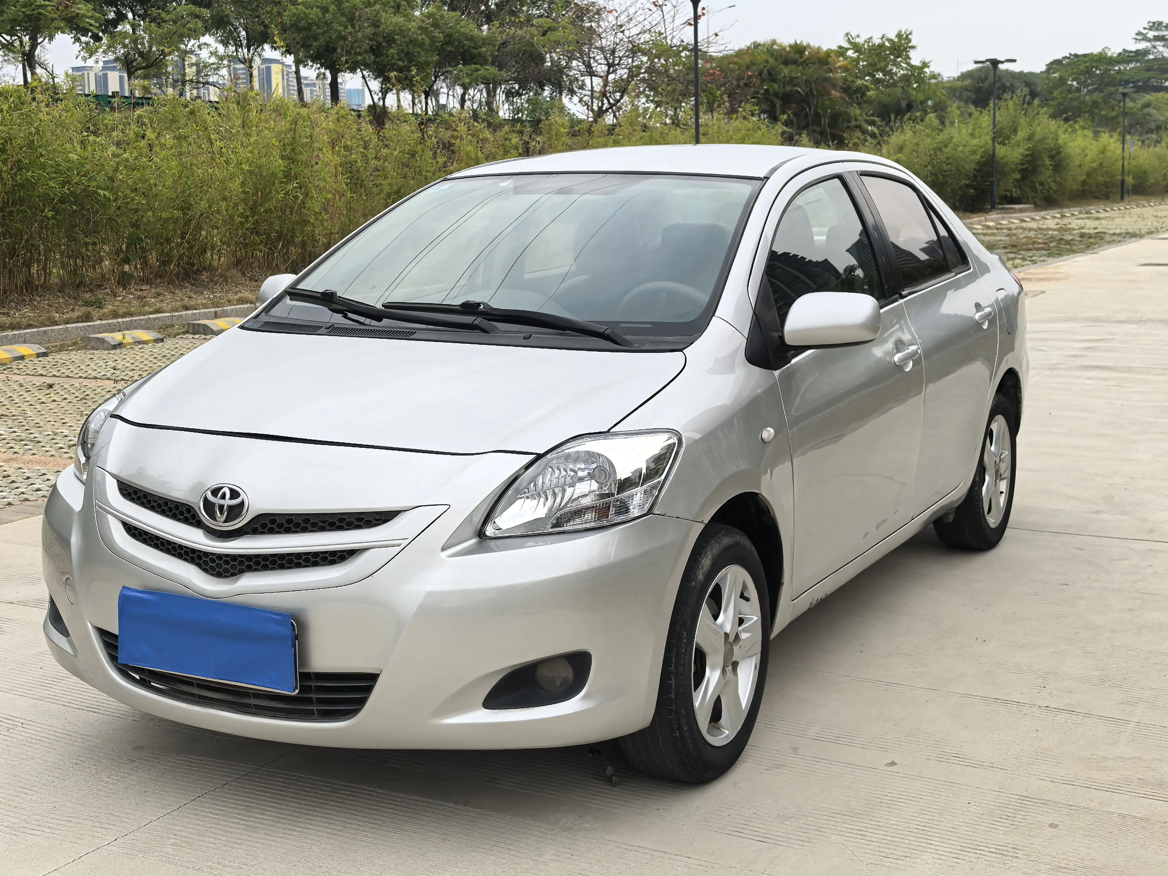 Toyota Vios  из Китая