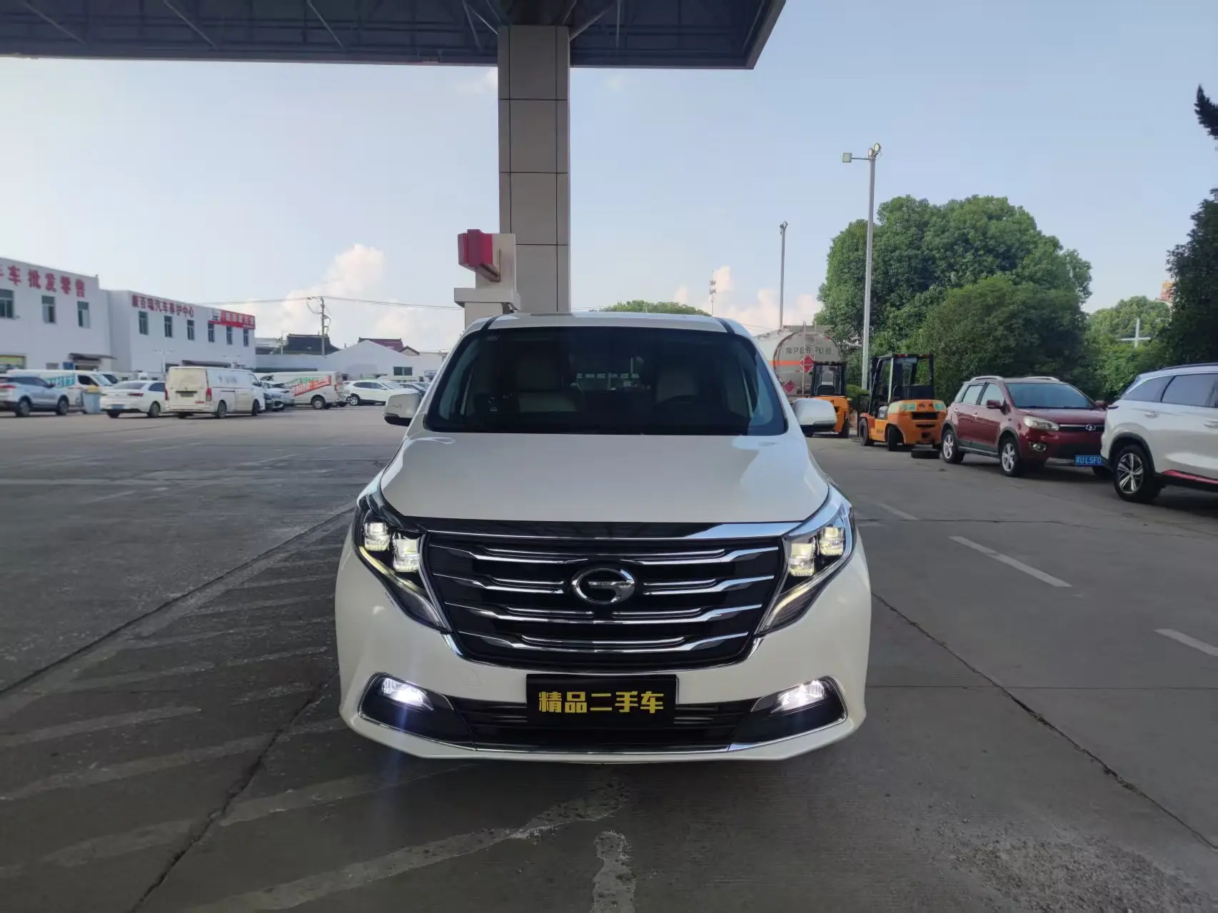 GAC Trumpchi M8  из Китая