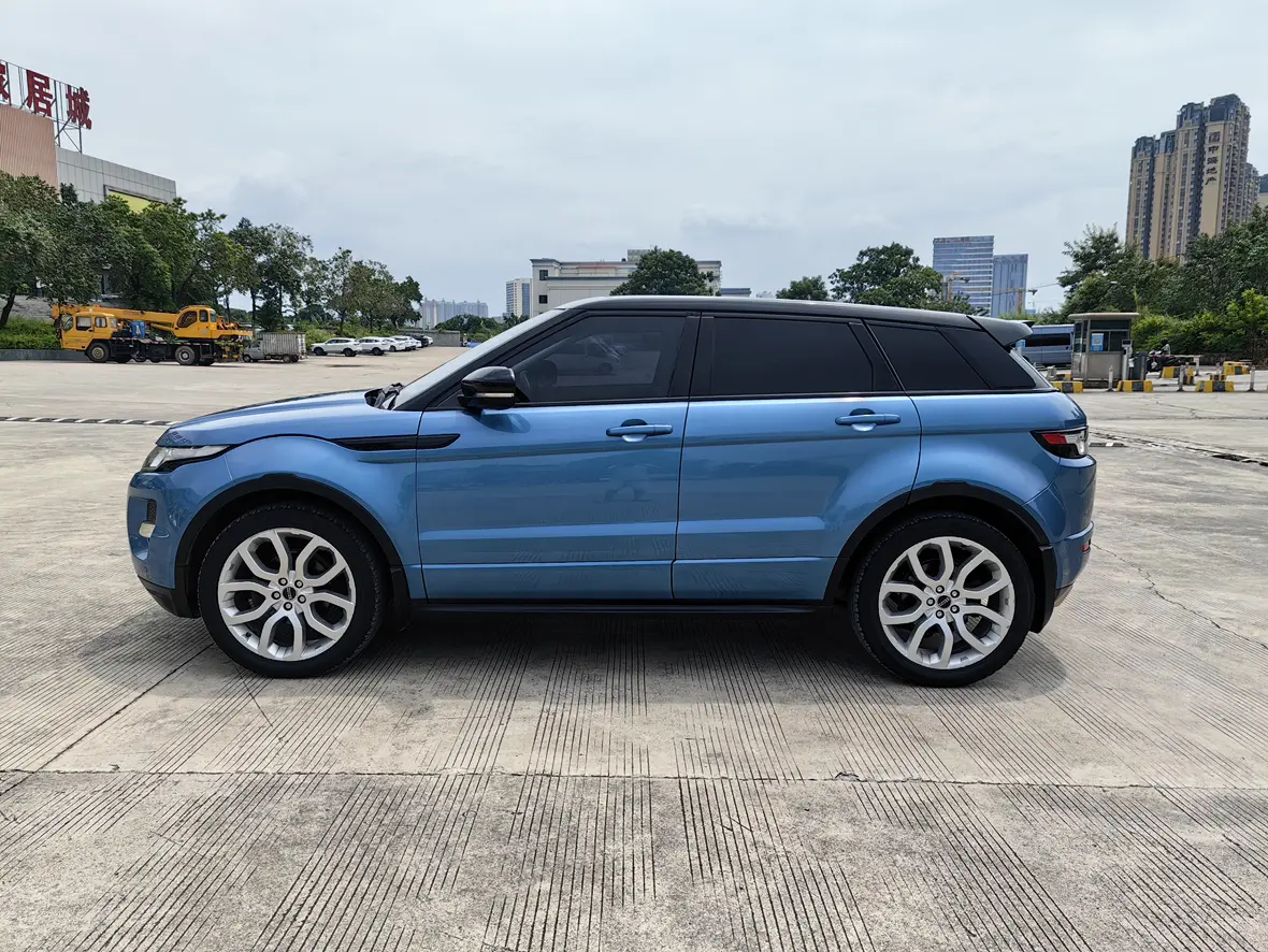Land Rover Range Rover Evoque (imported)