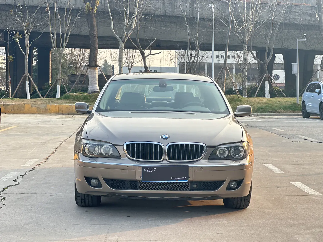 BMW 7 Series  из Китая