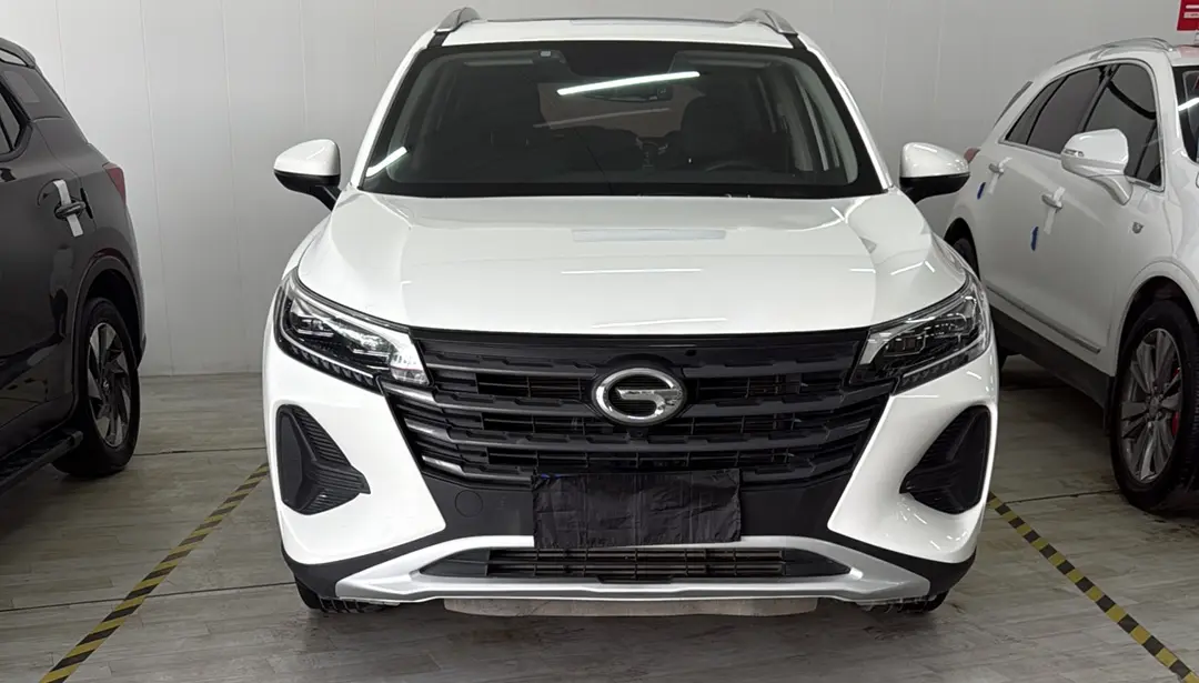 GAC Trumpchi GS4  из Китая