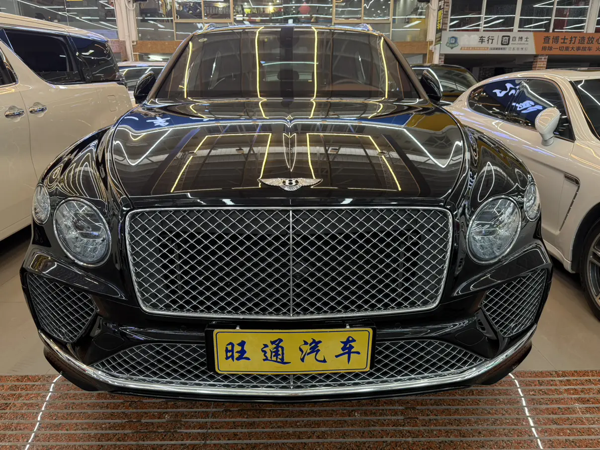 Bentley Bentayga  из Китая