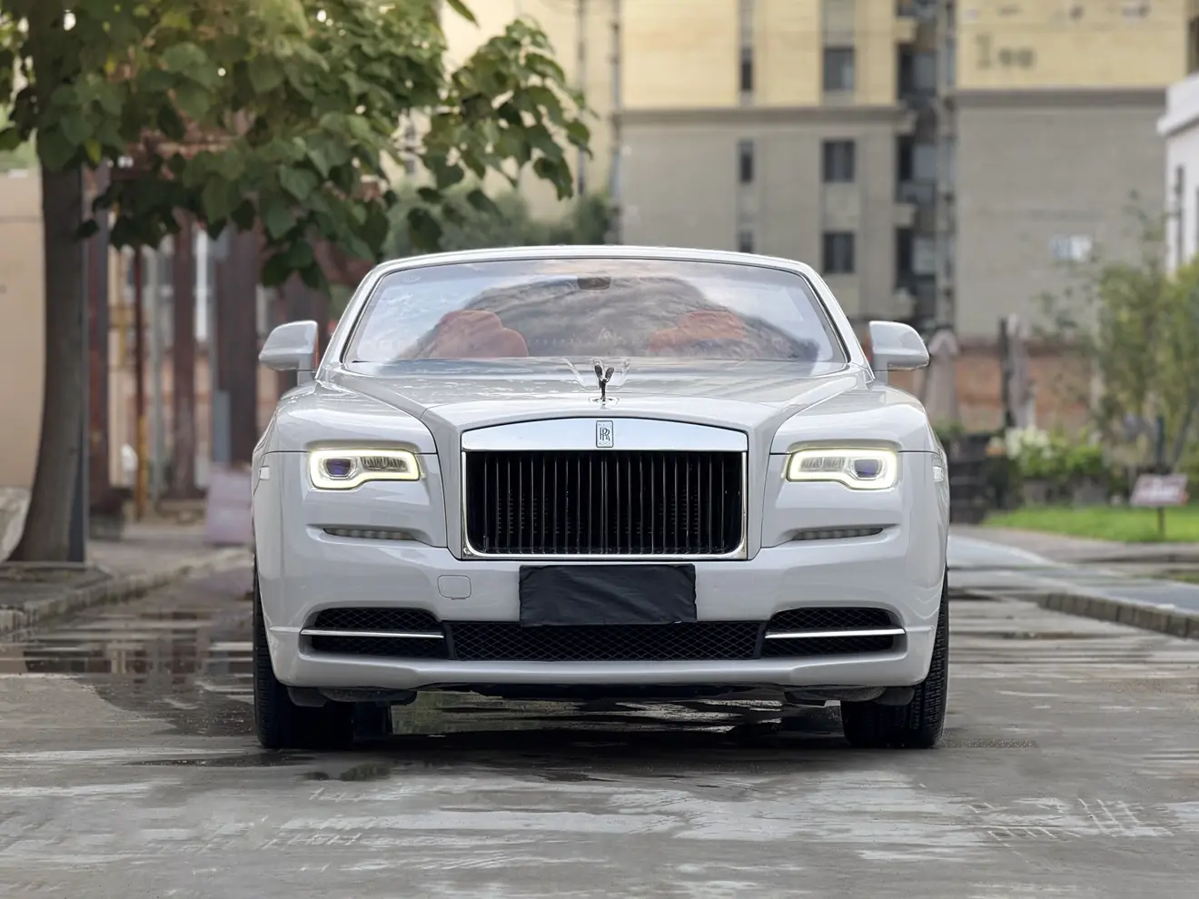 Rolls Royce Yao Ying