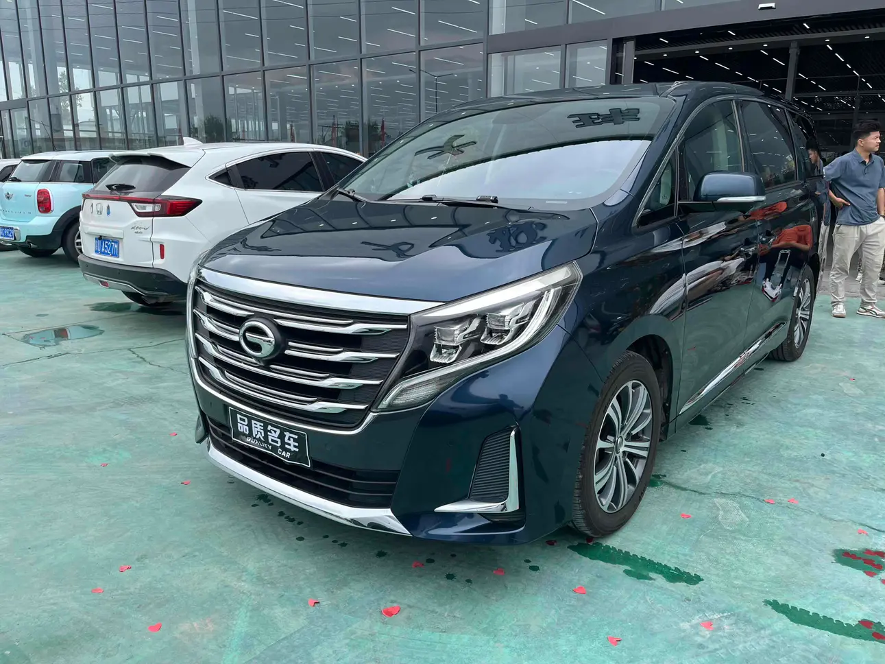 GAC Trumpchi M8  из Китая