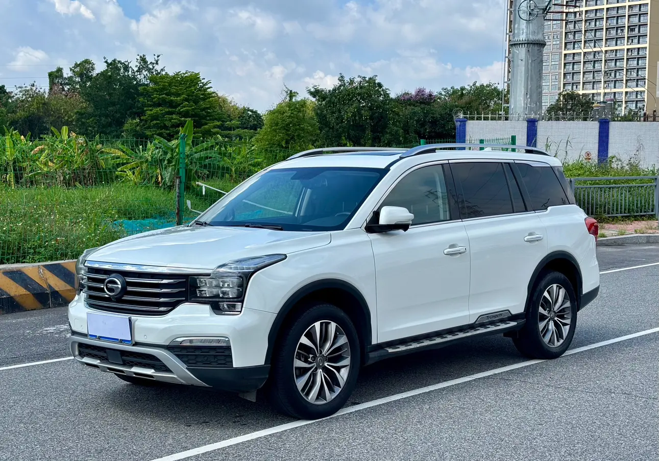 GAC Trumpchi GS8  из Китая