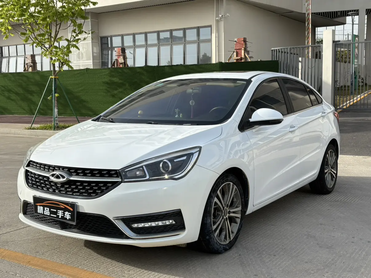 Chery Arrizo 5