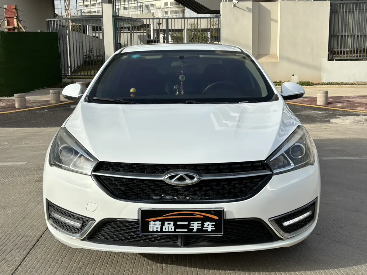 Chery Arrizo 5