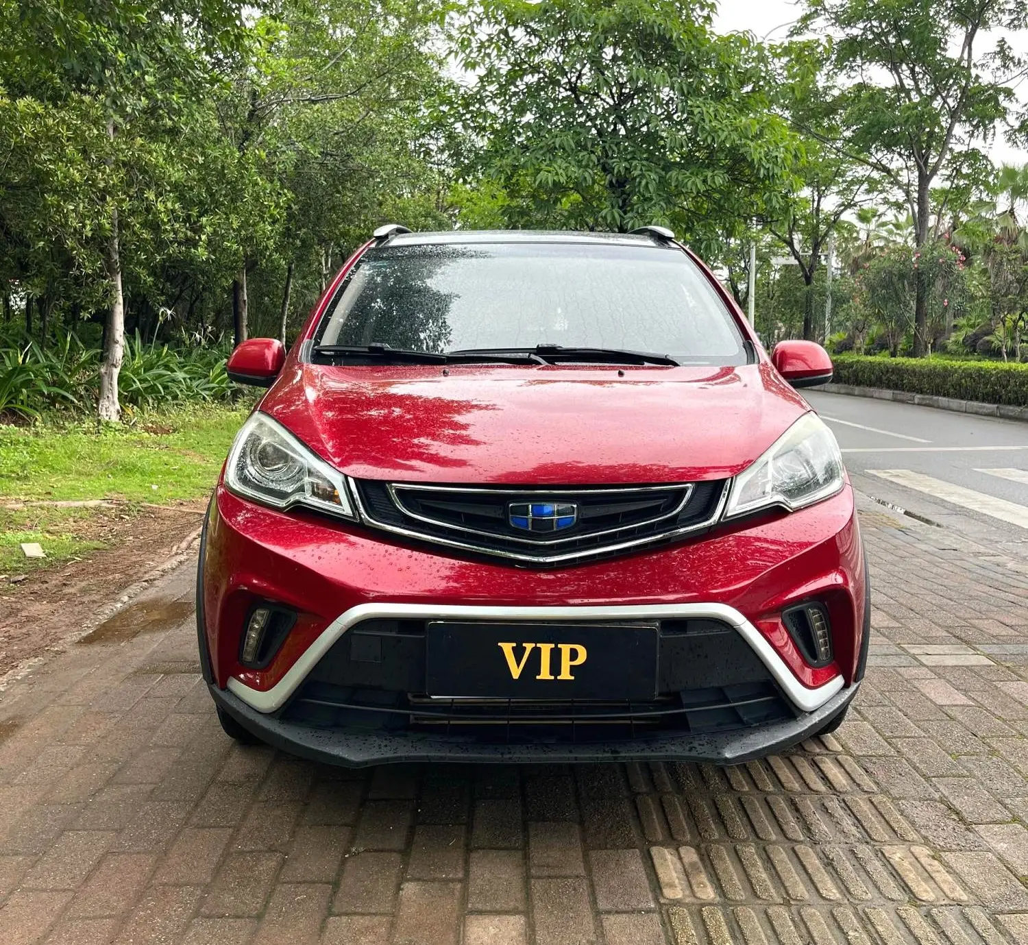 Geely Vision X1  из Китая