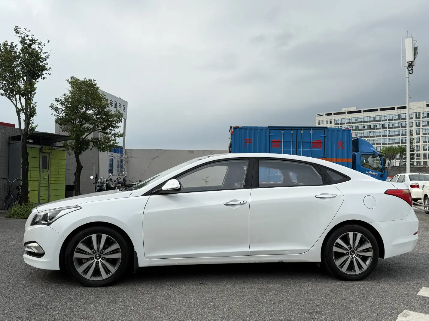 Hyundai Famous pictures