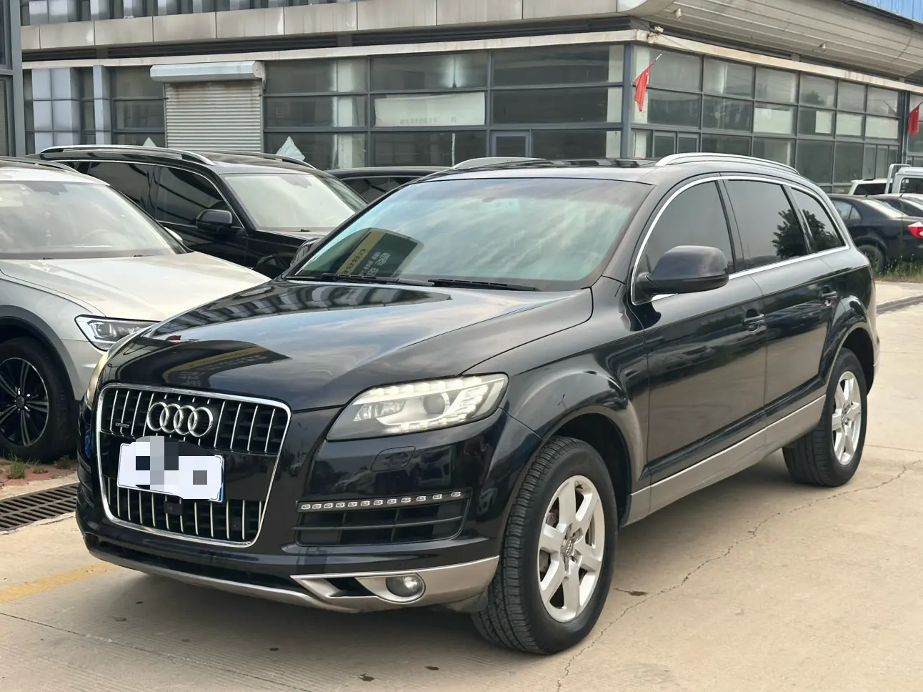 Audi Q7  из Китая