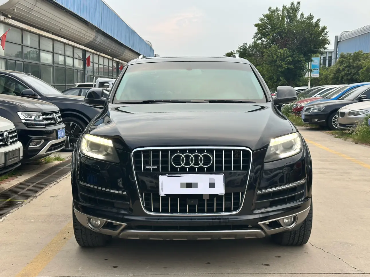 Audi Q7  из Китая