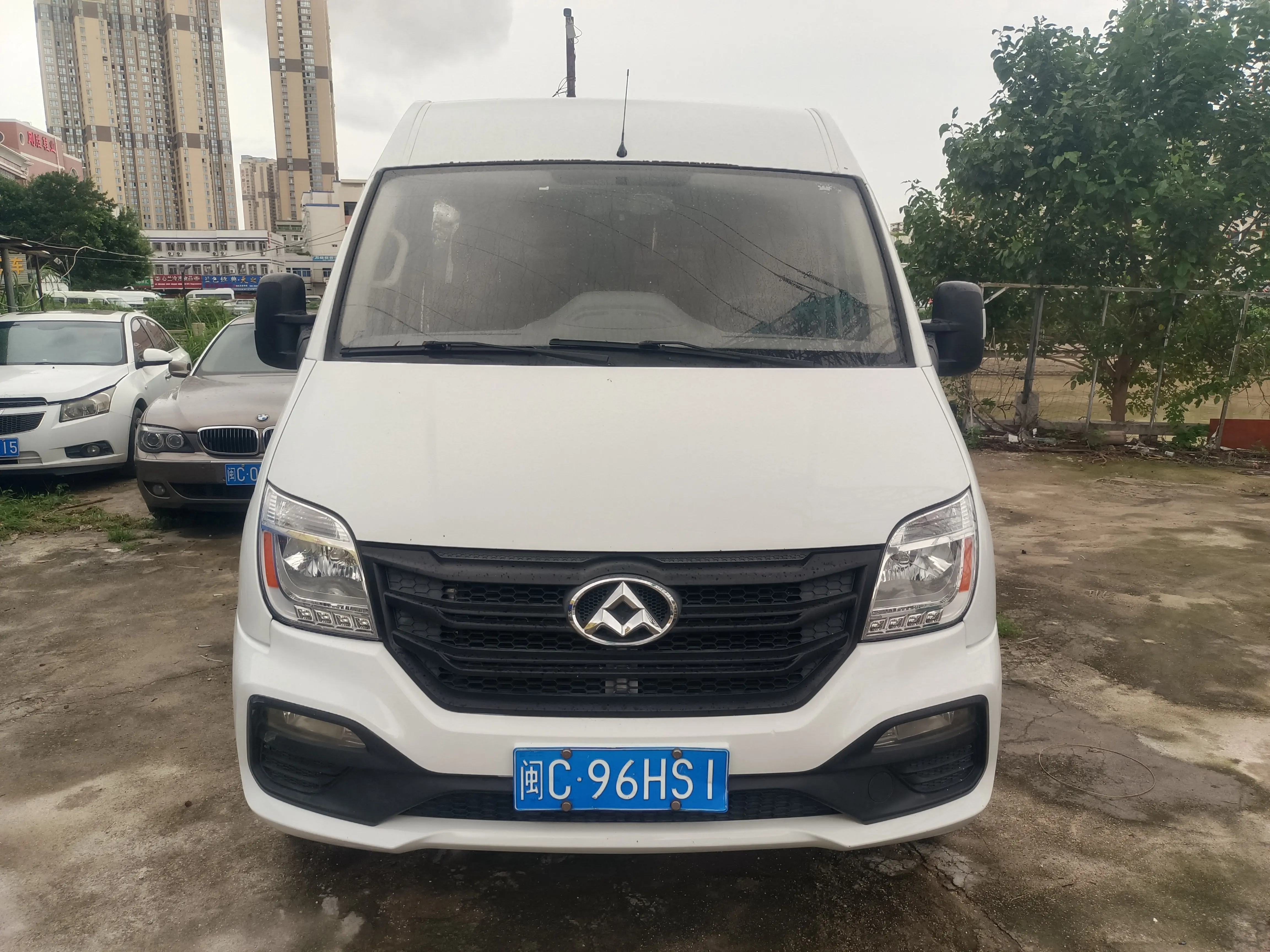 Maxus Xintu V80