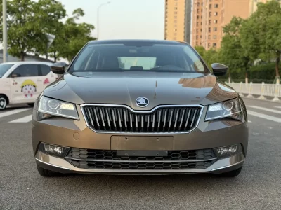 Skoda SuperB