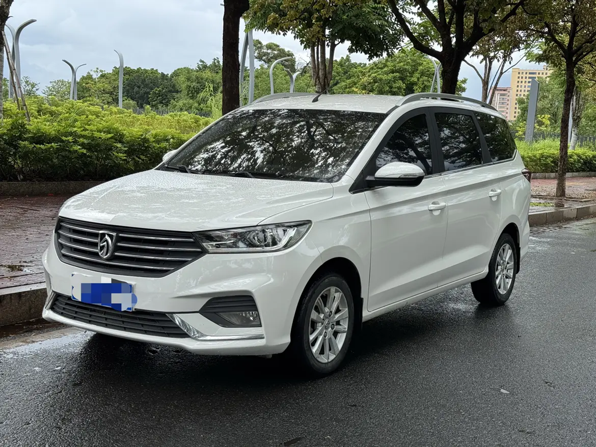 Baojun 360
