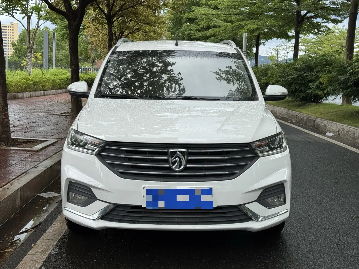 Baojun 360