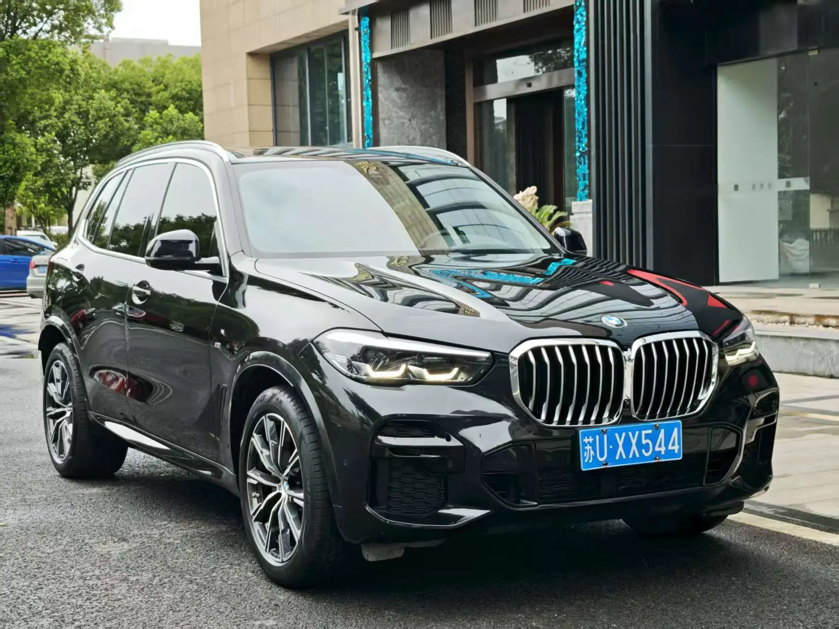 BMW X5 (imported)