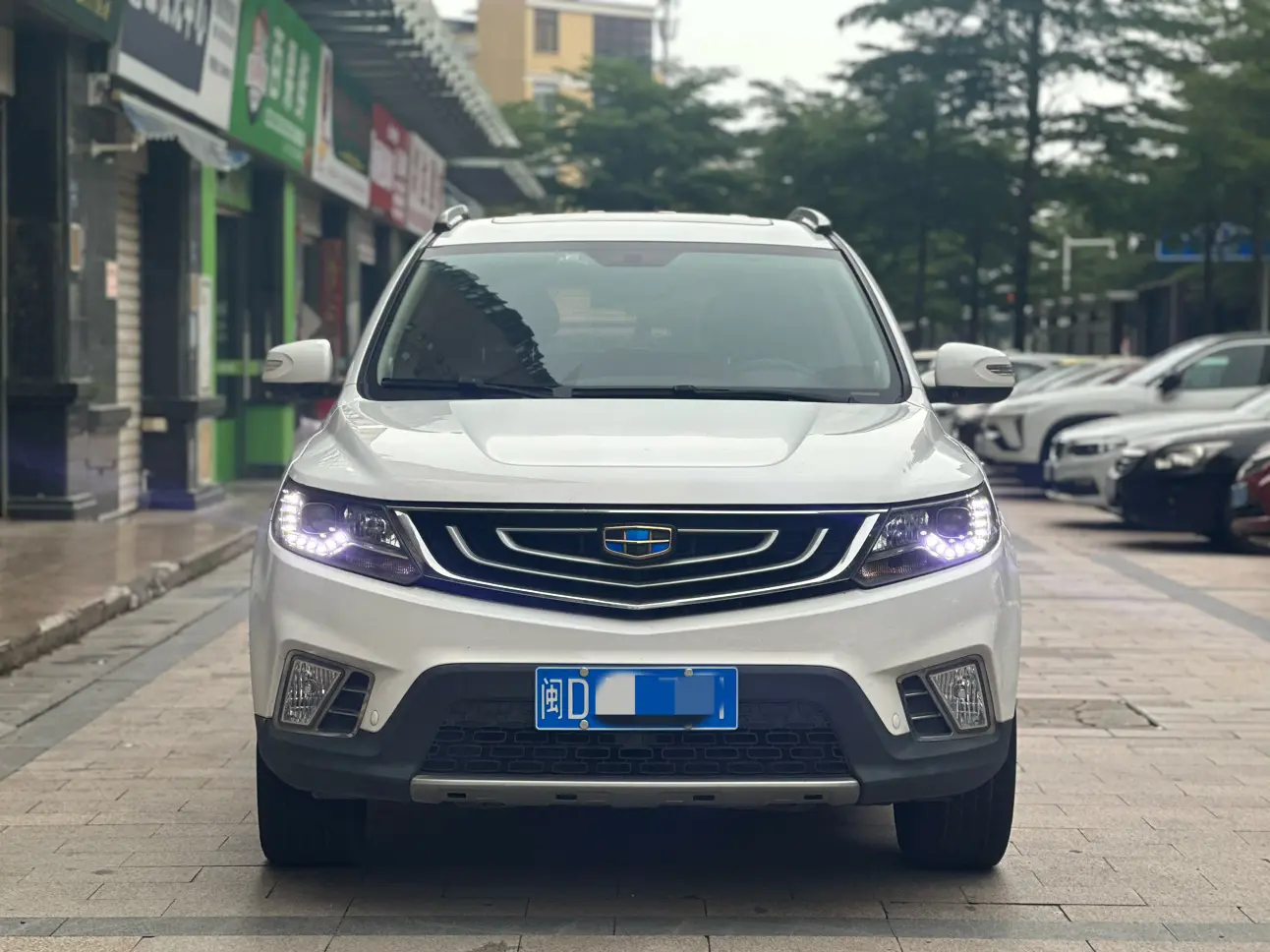 Geely Vision X6