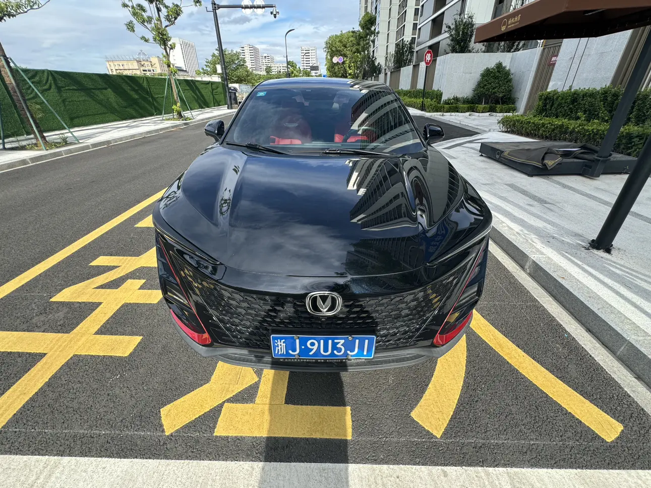 Changan UNI-T  из Китая