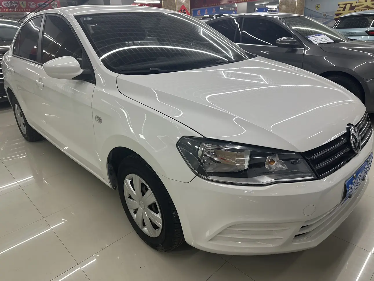 Volkswagen Jetta  из Китая