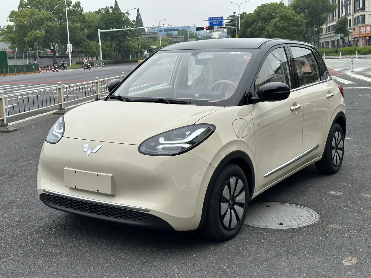 Wuling Bingo  из Китая