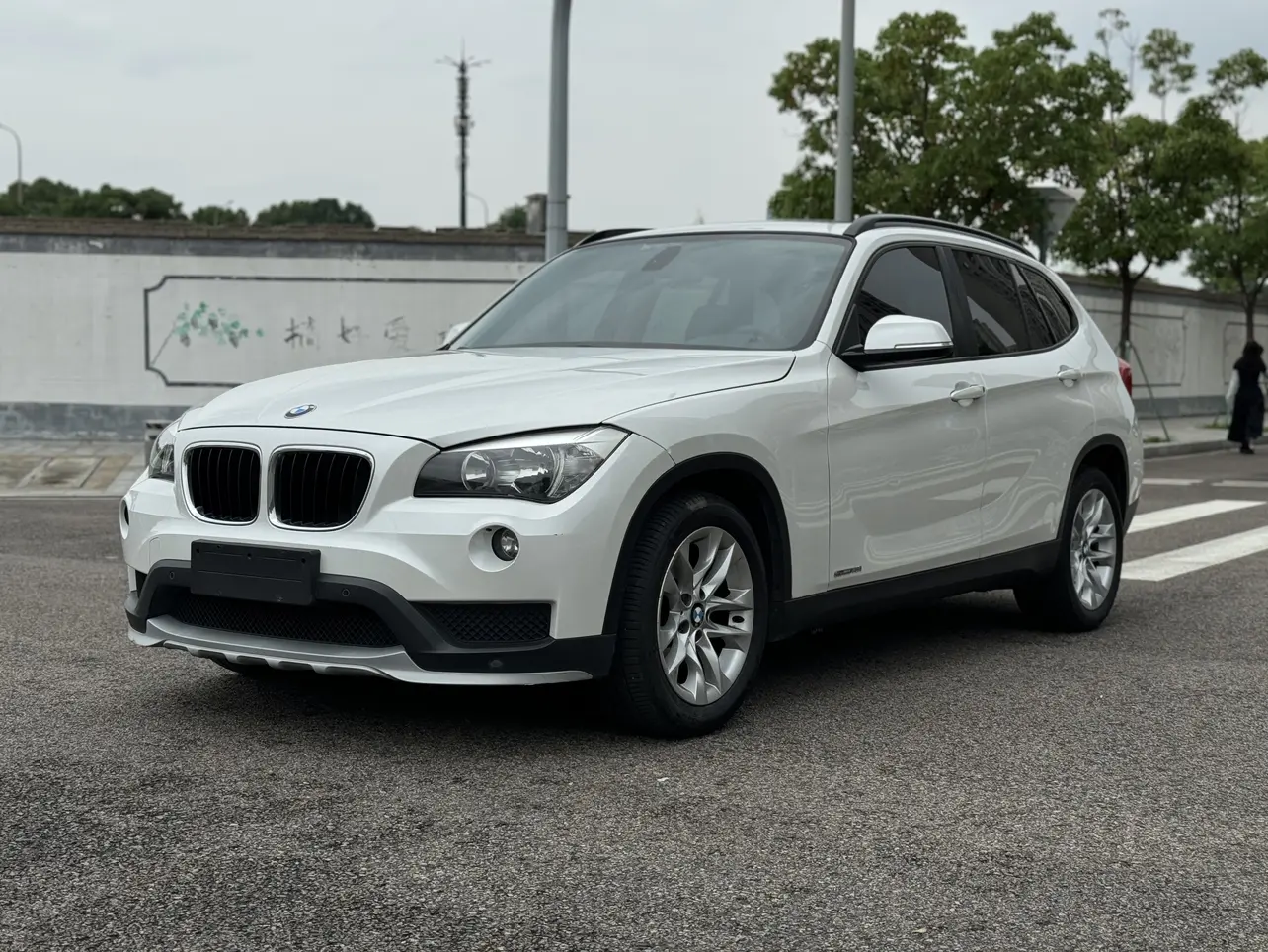 BMW X1  из Китая