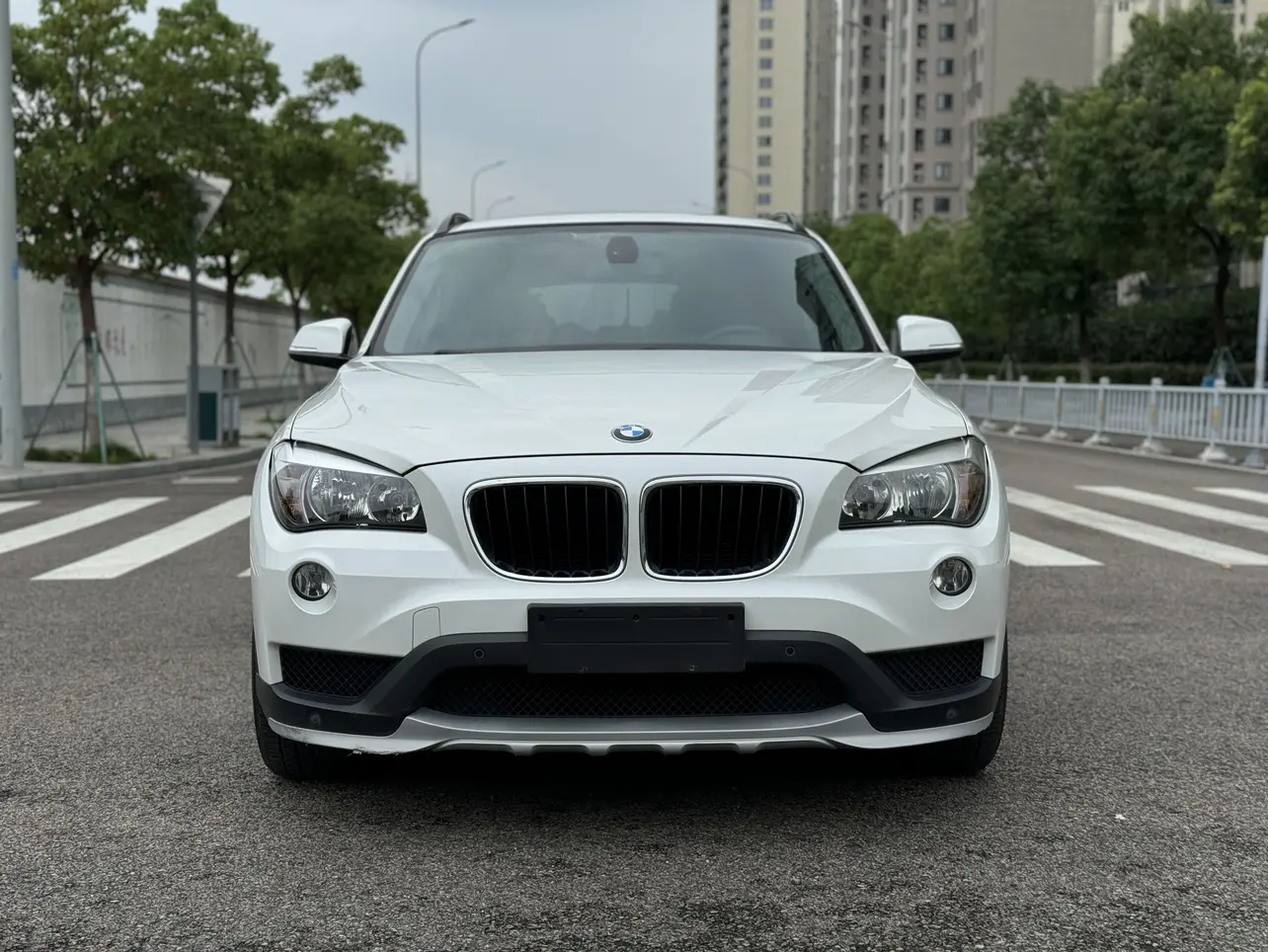 BMW X1  из Китая