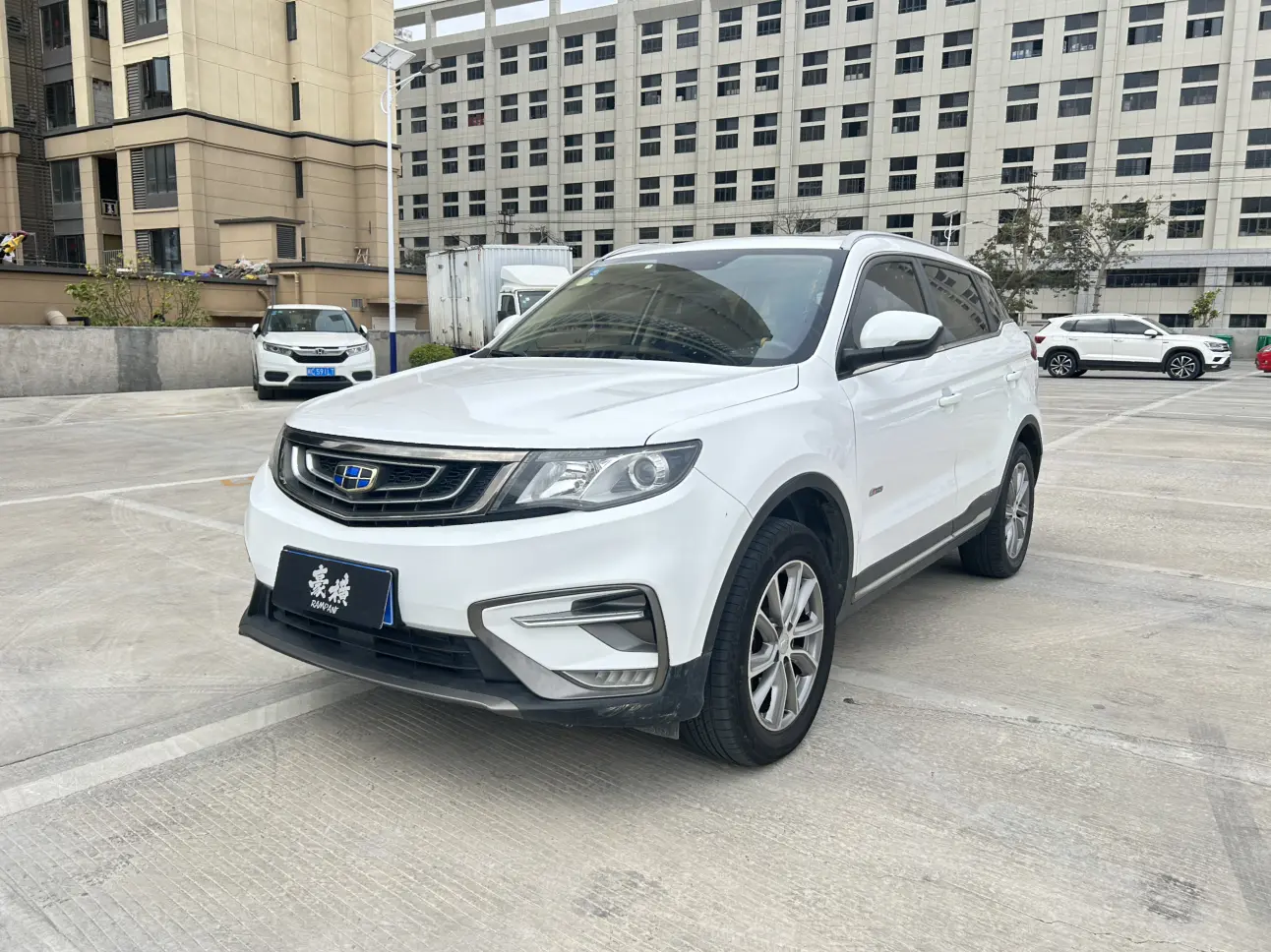 Geely Atlas (Boyue)  из Китая