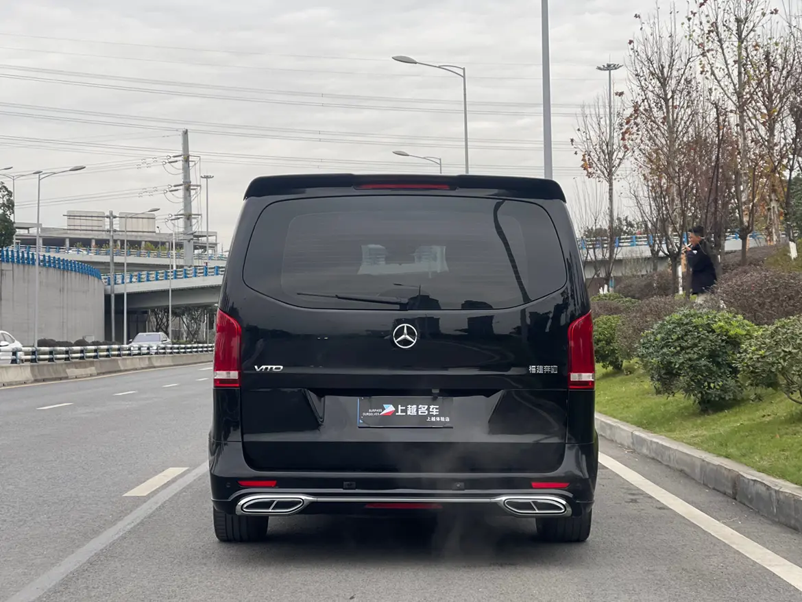 Mercedes-Benz Vito
