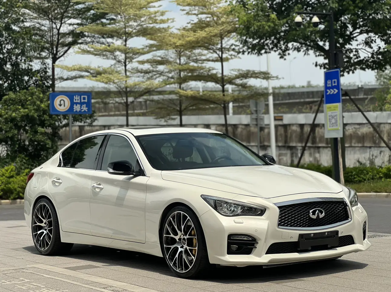 Infiniti Q50