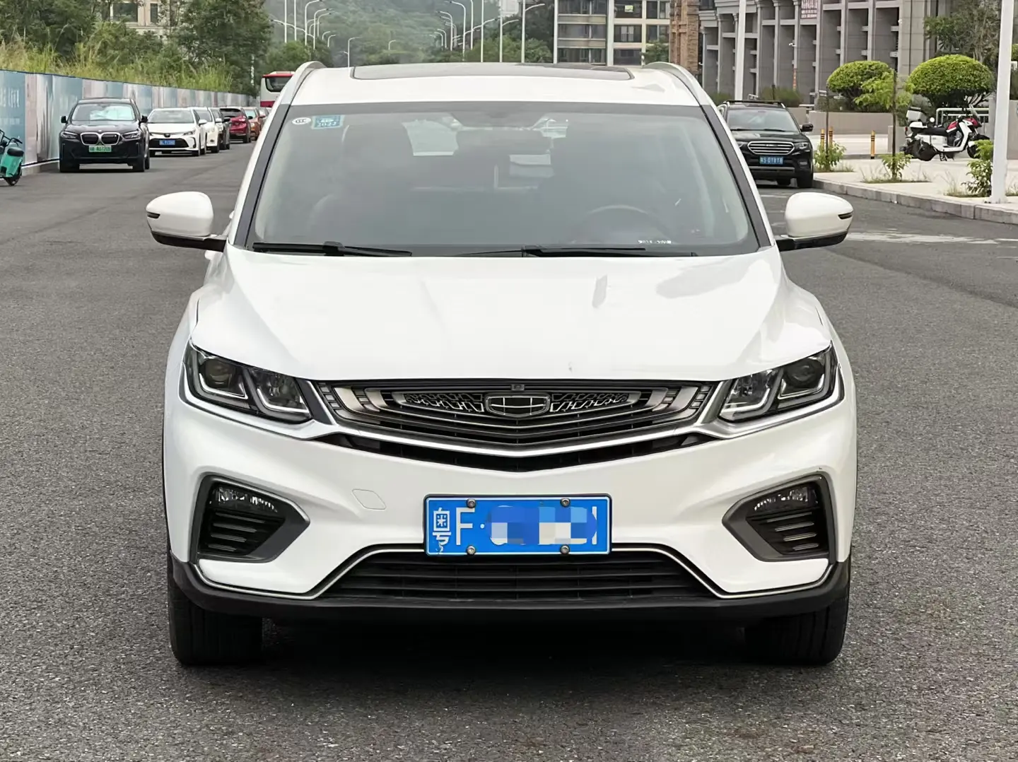Geely Coolray SX11